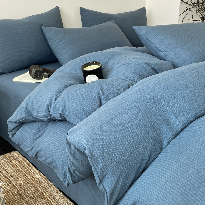 Textured Stripe Deep Blue duvet cover scene